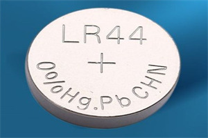 What Is An LR44 Battery?